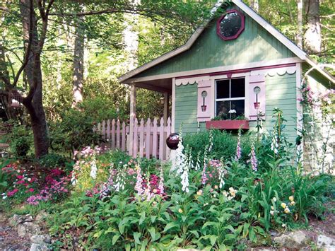 Cottage Garden Sheds : Potted Plants For All Seasons | Shed Plans Kits