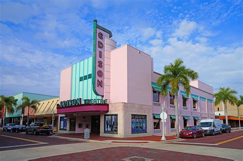 9 Must-See Attractions in Fort Myers, the City of Palms — Naples ...