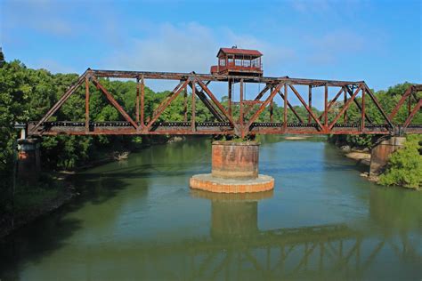 railroad swing bridge, Ocmulgee River, Lumber City, Telfai… | Flickr