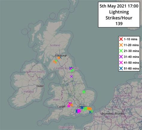 Lightning map tracker LIVE: Latest maps and updates | Weather | News ...