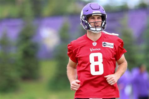 Vikings QB Makes 'Over 30' List - Vikings Territory