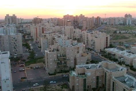 This Ongoing War: A Blog: 23-Feb-11: Beer Sheva under fire from Gaza