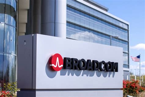 Broadcom’s Software President Departs, Duties Shift to CEO - WSJ