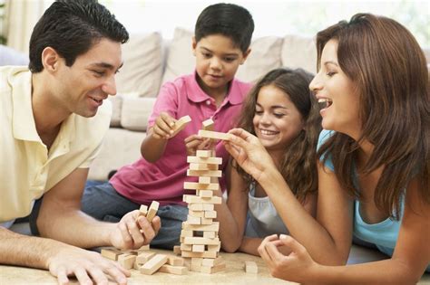 Our Top 10 Family Games | Best Games for Kids Ages 7 & Up