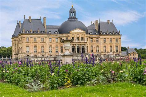 10 Beautiful Baroque Palaces to Visit — Historic European Castles