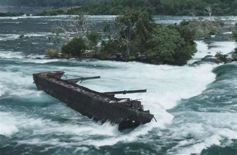 Niagara Falls boat moves for first time in over 100 years