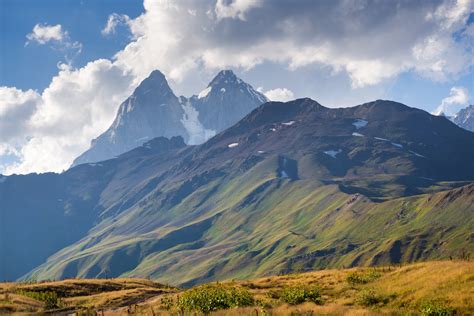 Ushba Mountain in Caucasus Mountains, Georgia [OC][4608x3072] : r/EarthPorn