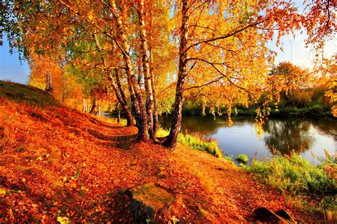 LUGARES Y CENTROS TURÍSTICOS PARA VISITAR: Paisajes Naturales De Otoño