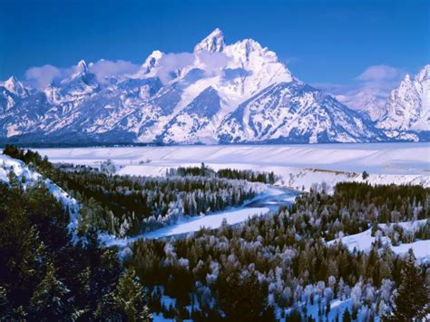 Visiting Grand Teton National Park In Winter: Complete Guide