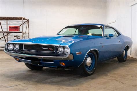 1970 Dodge Challenger R/T 426 Hemi for sale on BaT Auctions - sold for ...