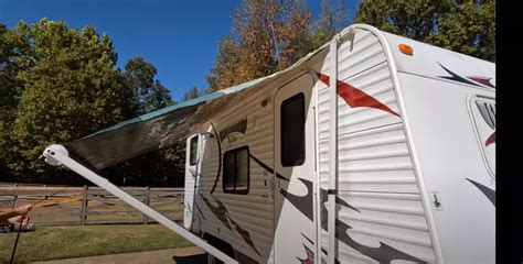 Amazing Pop Up Camper Awning For Your Camper - All the Guide