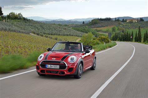 WORLD PREMIERE: MINI John Cooper Works Convertible