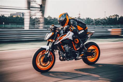 10 Things You Didn't Know About The KTM 890 Duke R