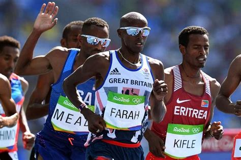 Olympics: Mo Farah survives scare to reach 5,000m final | The Straits Times