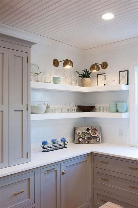 70+ Amazing Farmhouse Gray Kitchen Cabinet Design Ideas 44 - inspiredetail.com