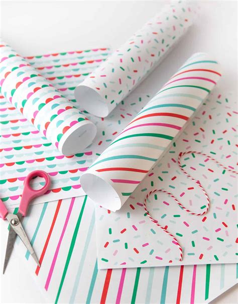 Christmas Printable Wrapping Paper - Design Eat Repeat