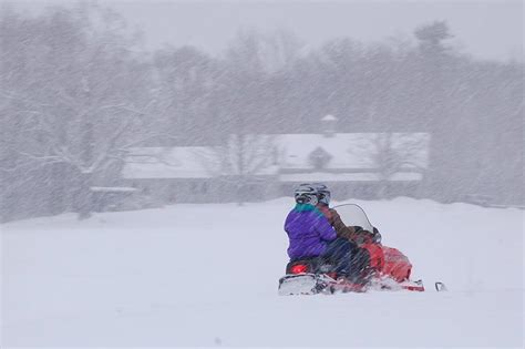 14 Best Maine Snowmobile Trails - Off-Roading Pro