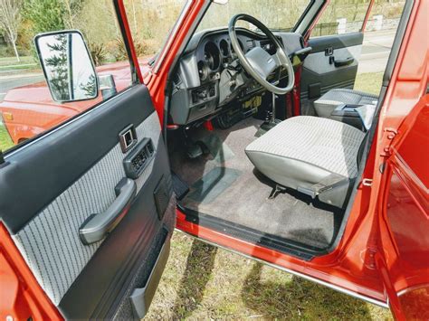 1989 Toyota Land Cruiser Interior | Barn Finds