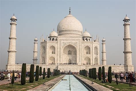 Taj Mahal, India - Unique Places around the World - WorldAtlas.com