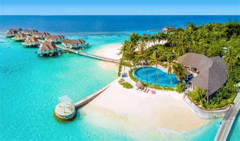 Centara Grand Island Resort & Spa, Maldives | Tropical Warehouse