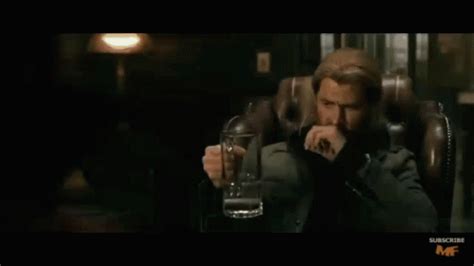Beer Refill GIF - Beer Refill Thor - Discover & Share GIFs