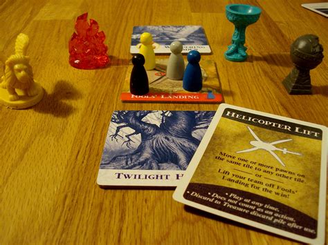 These nerdy board games put the fun in planetary problems | Grist