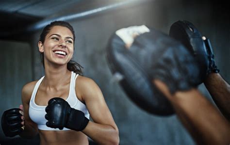 Boxing: Why It Is The Best Workout Ever! - Women Fitness