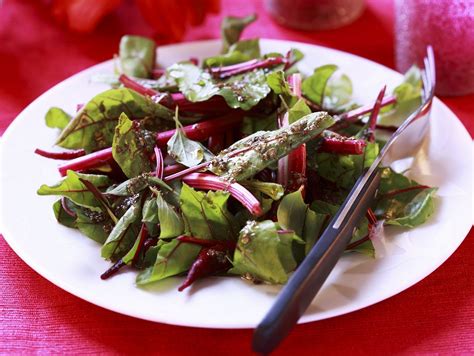 Beet Green Salad recipe | Eat Smarter USA