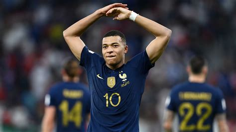 Kylian Mbappe France FIFA World 4K #460i Wallpaper PC Desktop