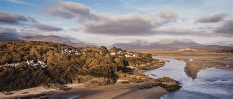 Borth-y-Gest Beaches | Visit Snowdonia