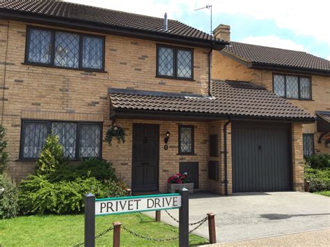 And here's the Dursleys' house on Privet Drive. | Here's Why the Harry Potter Studio Tour Should ...