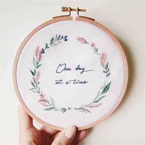 Modern Embroidery Hoop Quotes to Live by Inspirational Quotes for Girls | Embroidery inspiration ...