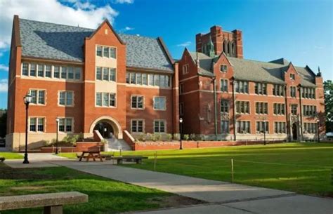 Top Liberal Arts Colleges in Massachusetts - 2022 HelpToStudy.com 2023