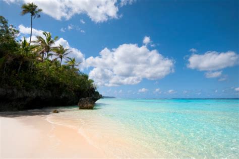 New Caledonia Beaches And Nature | Travel Guide | Flight Centre