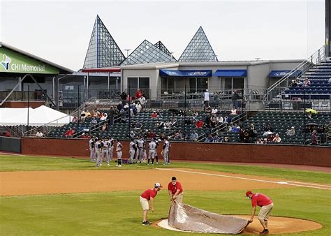 Chattanooga Lookouts get judge's OK to buy back interest in team for $1.87 million; new owners ...