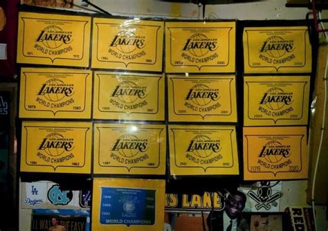 Lakers 17 Championships on 13 Banners (12 ea. & 5ea. Minn.on 1 banner ...