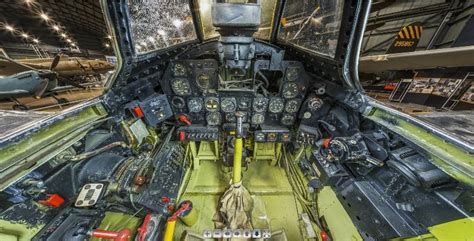 P 47 Thunderbolt Cockpit