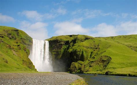 Waterfall on the mossy cliff HD desktop wallpaper : Widescreen : High ...