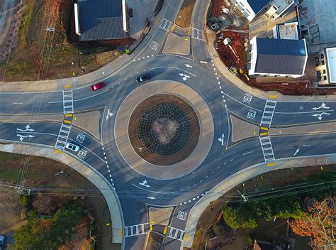 Roundabout Intersections - GDOT