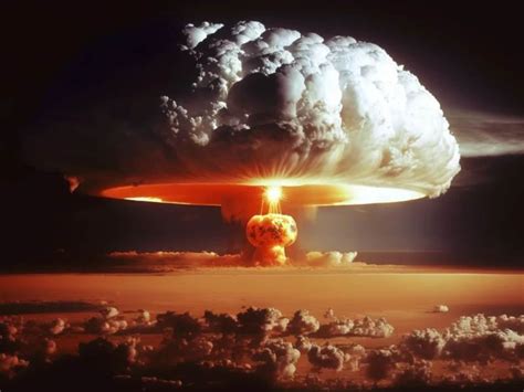 Real Nuclear Bomb Explosion