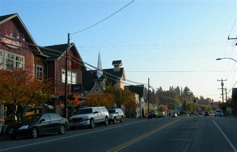 Duvall, WA : A view on of Main Street Duvall, Washington during the ...