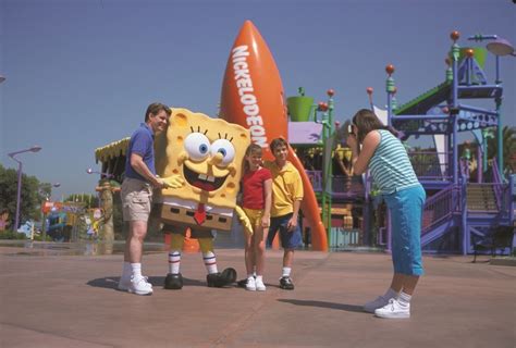 Universal Studios Hollywood Nickelodeon Blast Zone - Janel Star