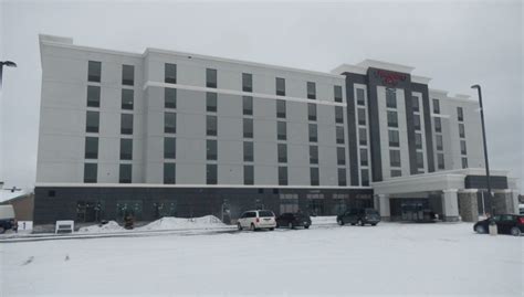 Timmins Hampton Inn – SAPLYS ARCHITECTS INC.