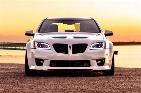 Pontiac G8 Projector Headlights with LED DRL – Maverick Man Carbon