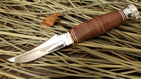 Skinner Knife - Fixed Hunting Knives at Reliks.com