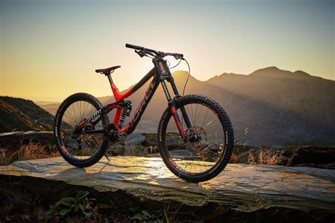 Bicycle HD Wallpapers | Wallpapers Queen | Bicycle, Downhill bike, Hd wallpaper