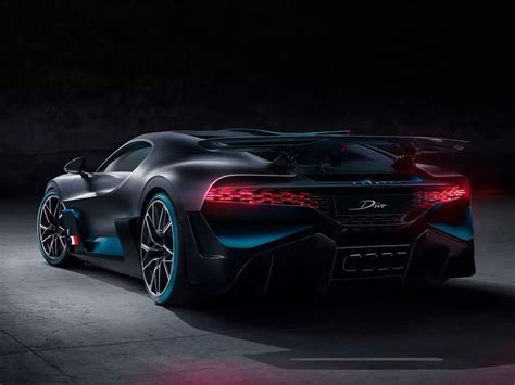 Bugatti Divo Price, Specs, Review, Pics & Mileage in India