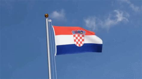 Croatia Flag Gif - Waving Flag Gif Maker GIFs | Tenor : All graphics, illustrations or ...