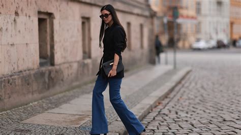 4 Aesthetic Reasons To Add Flared Jeans To Your Wardrobe