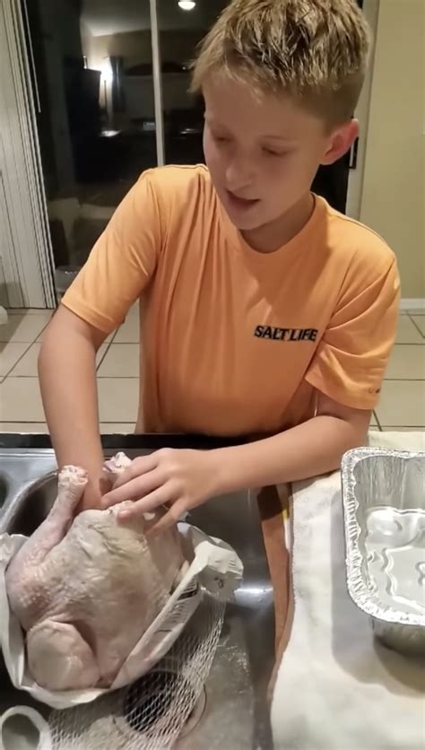 This Kid Started Cleaning A Turkey and Thought The Neck Was Something ...